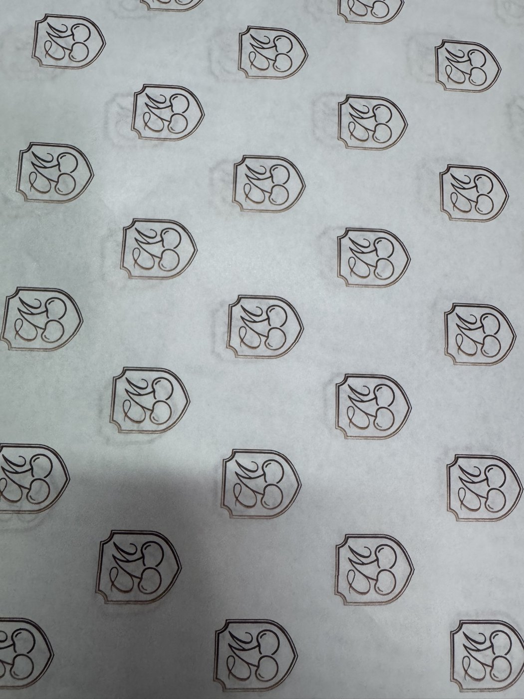 Papel seda impresso com a logo de uma cliente